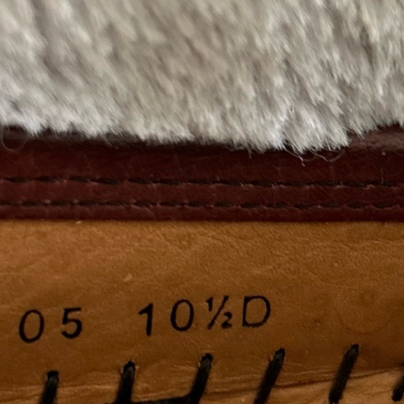 Classy, traditional and timeless men”s cordavan Floraheim shoes (10.5) - Picture 8 of 8